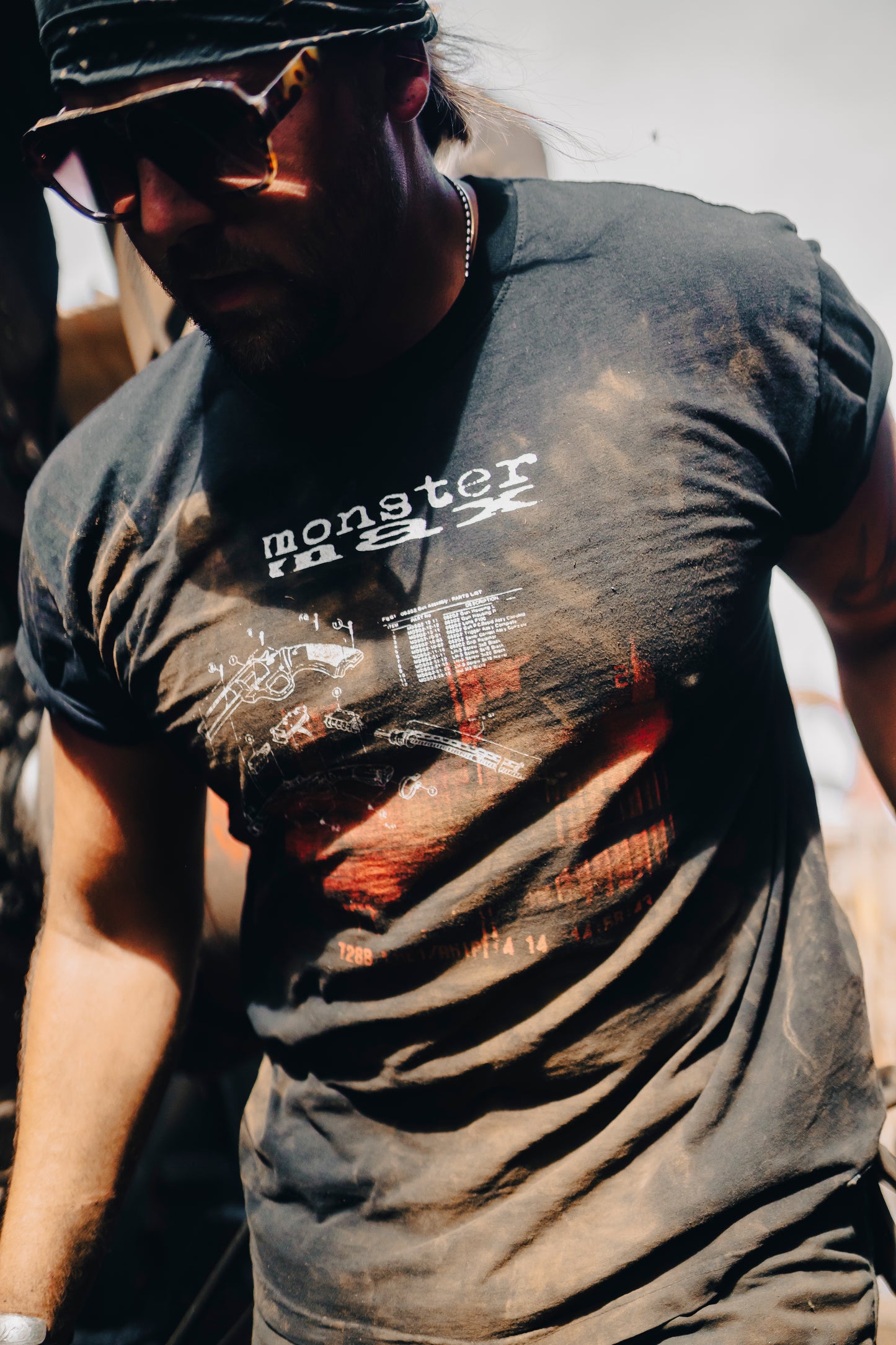 REVOLVER TEE